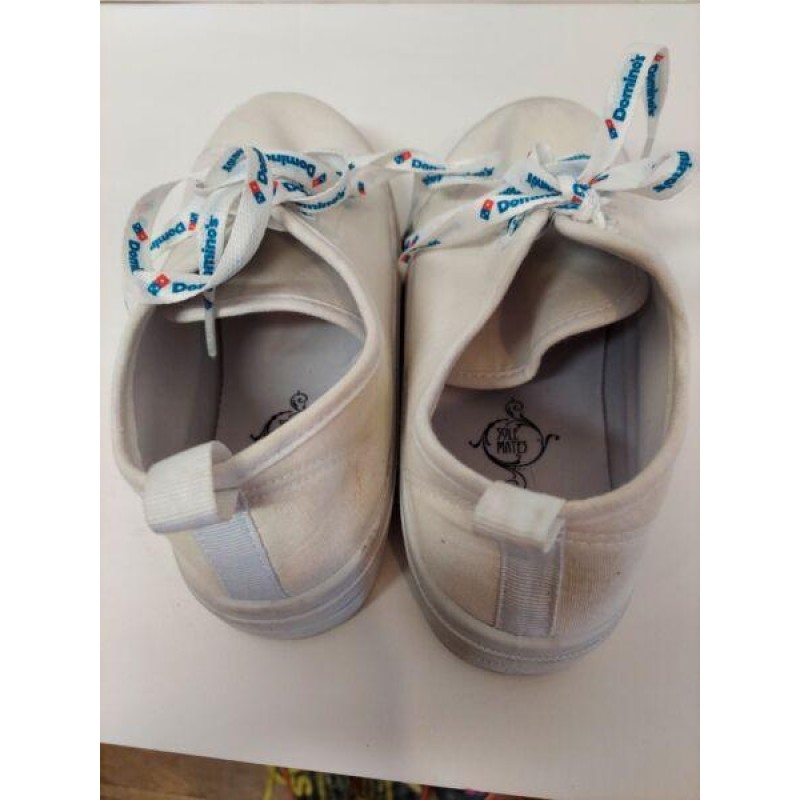 WomensWhite Canvas Sneaker Size 7